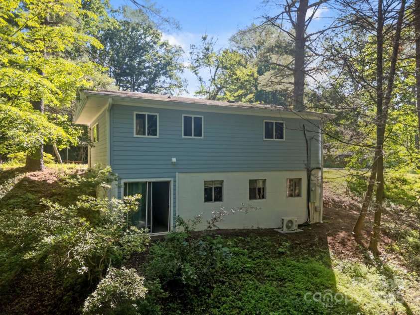 35 Lakemont Cottage Trail, Flat Rock, NC 28731.  MLS# CAR4271770, YatesRealty ID 2246. 