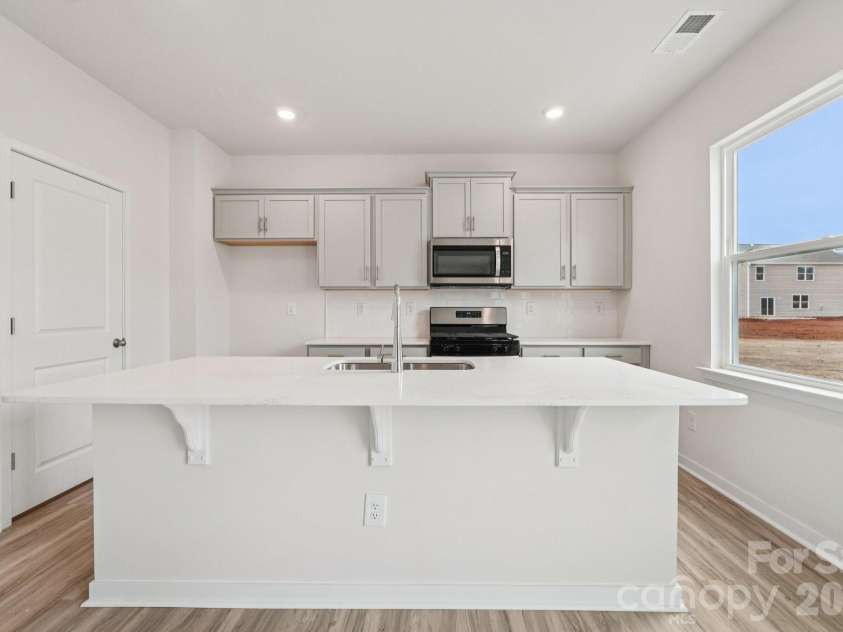 4556 Harris Elliot Road, Lincolnton, NC 28092.  MLS# CAR4402388, YatesRealty ID 2246. 