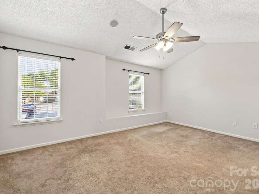 9415 Elizabeth Townes Lane, Charlotte, NC 28277.  MLS# CAR4413503, YatesRealty ID 22460. 