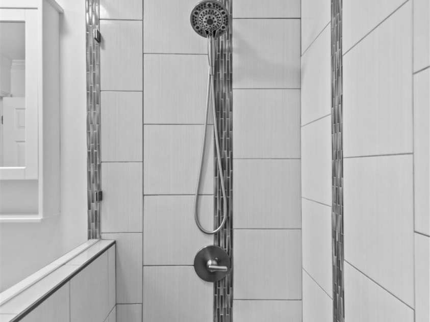 11401 Lone Star Circle, Charlotte, NC 28226.  MLS# CAR4273813, YatesRealty ID 22461. 