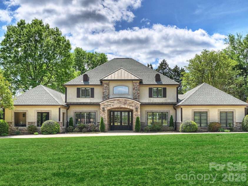 4330 Carmel Valley Road, Charlotte, NC 28226.  MLS# CAR4363703, YatesRealty ID 22463. Front Exterior