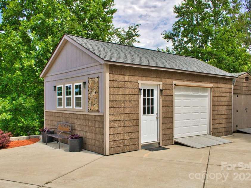 496 Moonlight Pass, Union Mills, NC 28167.  MLS# CAR4263136, YatesRealty ID 22463. 