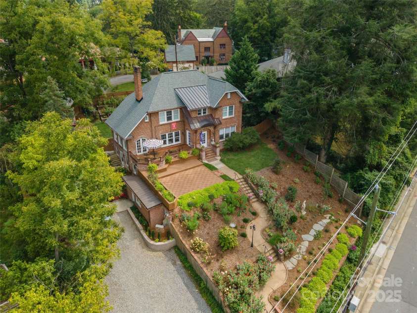 191 Murdock Avenue, Asheville, NC 28804.  MLS# CAR4274306, YatesRealty ID 22464. Aerial