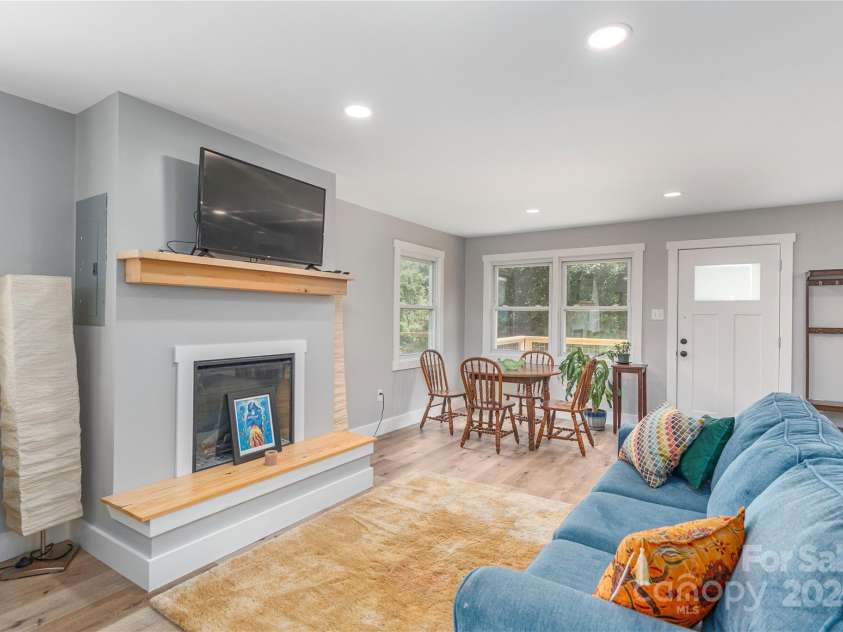 406 Melody Circle, Swannanoa, NC 28778.  MLS# CAR4273532, YatesRealty ID 22466. Fireplace in Living Area