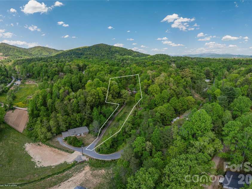 155 Old Starnes Cove Road, Asheville, NC 28806.  MLS# CAR4376505, YatesRealty ID 22467. 