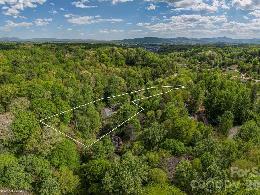 155 Old Starnes Cove Road, Asheville, NC 28806.  MLS# CAR4376505, YatesRealty ID 22467. 