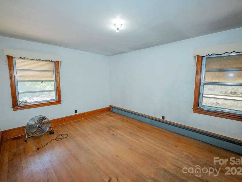 1564 Oakland Road, Forest City, NC 28043.  MLS# CAR4255892, YatesRealty ID 22467. 