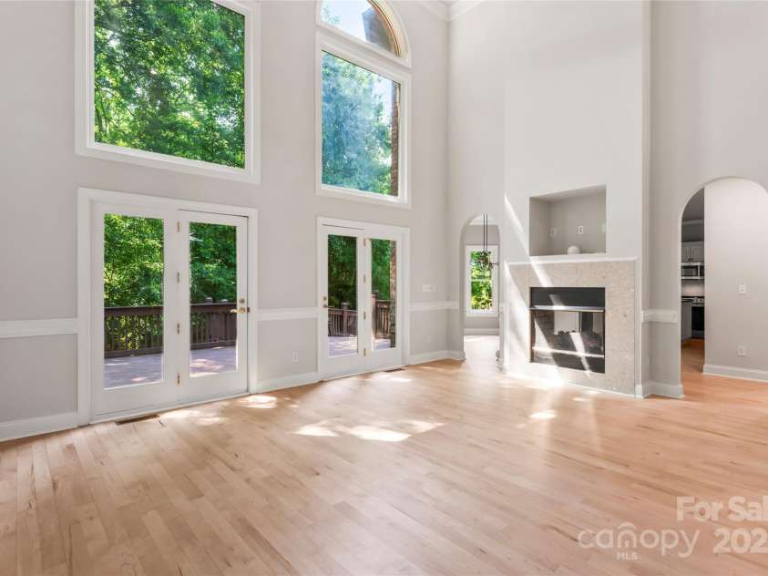 3011 McKee Road, Charlotte, NC 28270.  MLS# CAR4306223, YatesRealty ID 22468. 