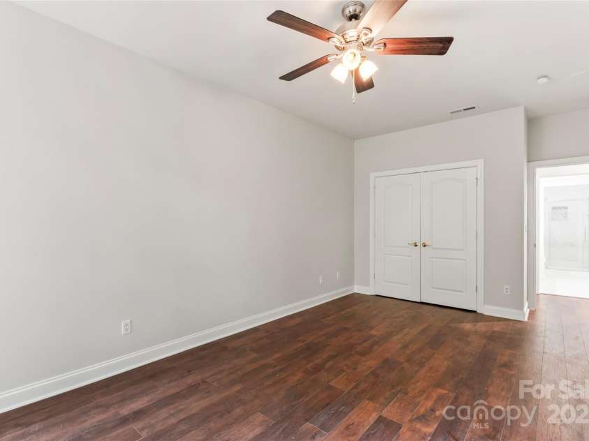 3011 McKee Road, Charlotte, NC 28270.  MLS# CAR4306223, YatesRealty ID 22468. 