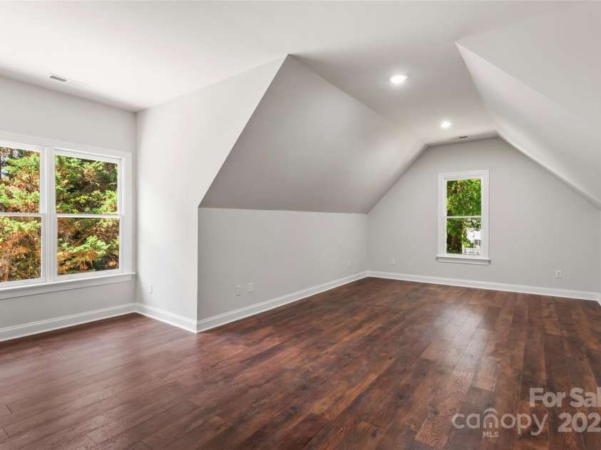 3011 McKee Road, Charlotte, NC 28270.  MLS# CAR4306223, YatesRealty ID 22468. 