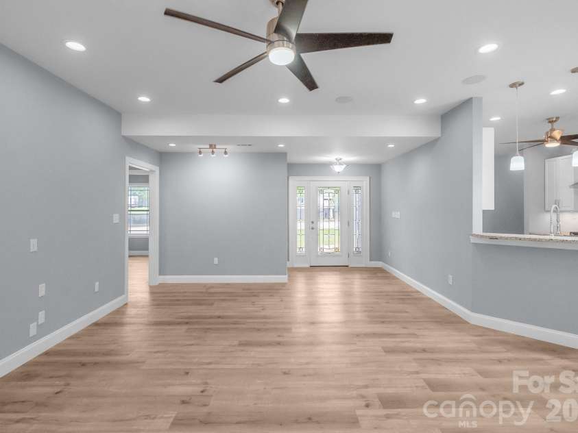 4574 Old Hickory Road, Lancaster, SC 29720.  MLS# CAR4365225, YatesRealty ID 22468. 