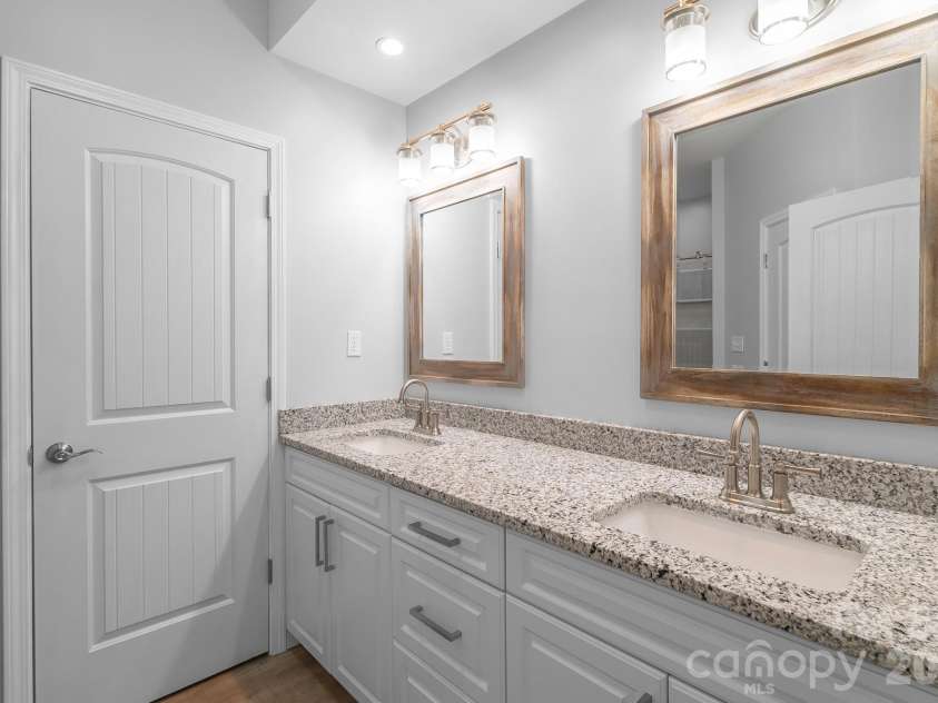 4574 Old Hickory Road, Lancaster, SC 29720.  MLS# CAR4365225, YatesRealty ID 22468. 