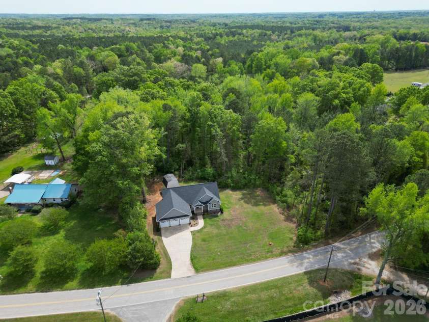 4574 Old Hickory Road, Lancaster, SC 29720.  MLS# CAR4365225, YatesRealty ID 22468. 