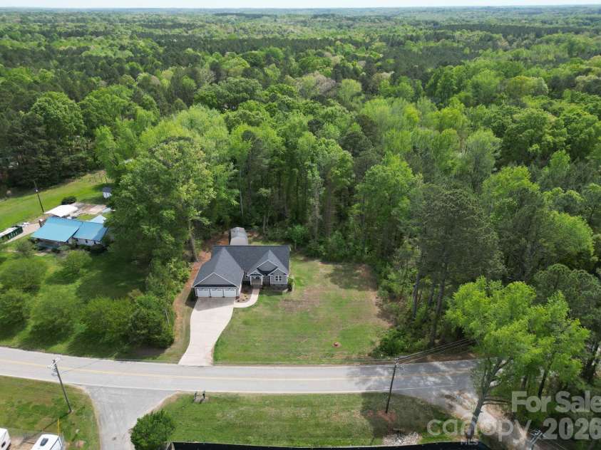 4574 Old Hickory Road, Lancaster, SC 29720.  MLS# CAR4365225, YatesRealty ID 22468. 