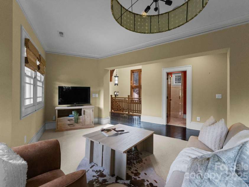10310 Wildlife Road, Charlotte, NC 28278.  MLS# CAR4297337, YatesRealty ID 2247. 