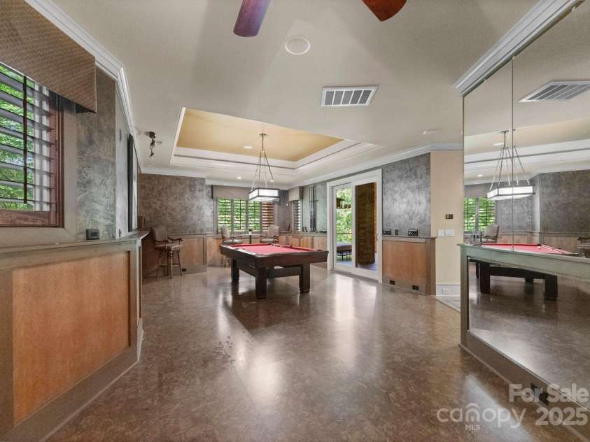 10310 Wildlife Road, Charlotte, NC 28278.  MLS# CAR4297337, YatesRealty ID 2247. 