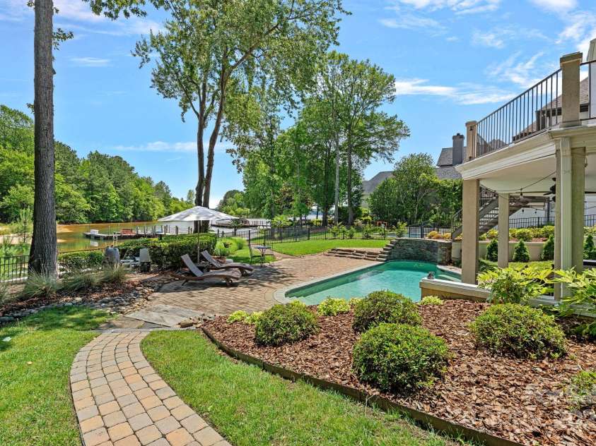 17938 John Connor Road, Cornelius, NC 28031.  MLS# CAR4258143, YatesRealty ID 22470. 