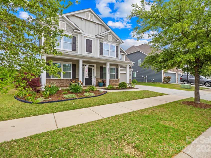 10906 Charmont Place, Huntersville, NC 28078.  MLS# CAR4255213, YatesRealty ID 22471. 