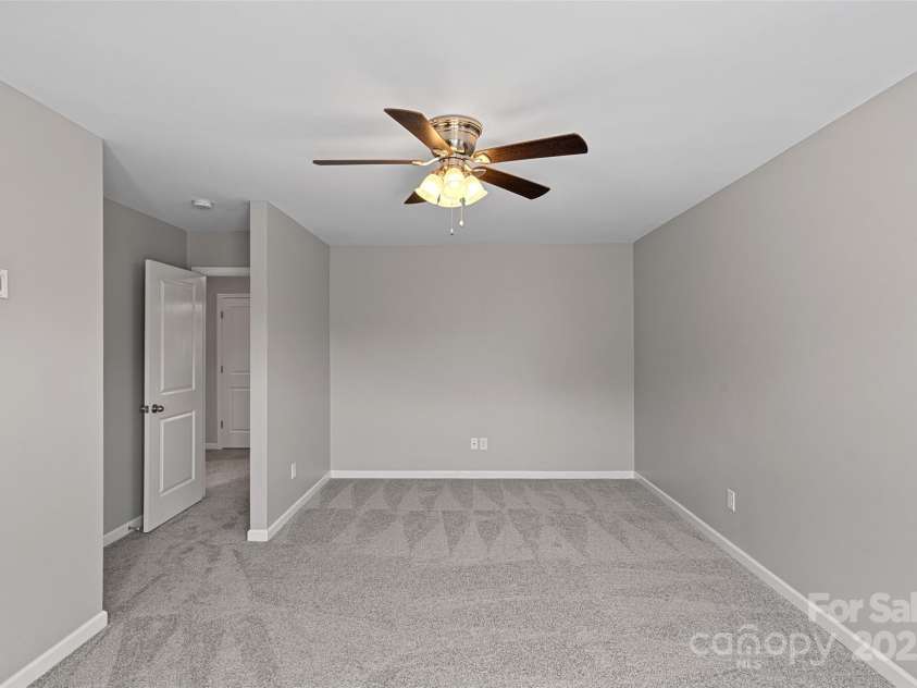 10906 Charmont Place, Huntersville, NC 28078.  MLS# CAR4255213, YatesRealty ID 22471. 