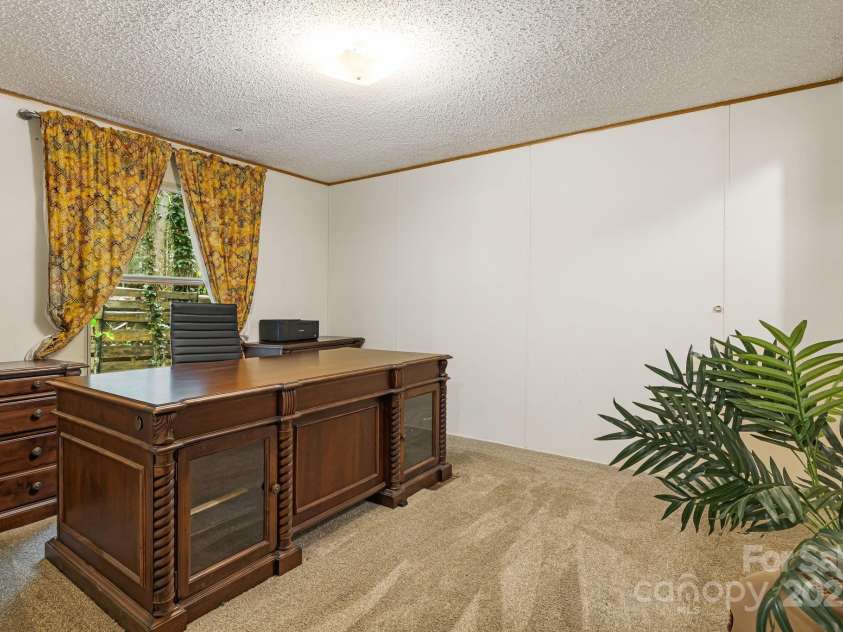 15 Robin Lane, Asheville, NC 28806.  MLS# CAR4254929, YatesRealty ID 22472. Bedroom 3