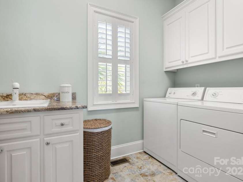 2592 Singleton Creek Road, Liberty Hill, SC 29074.  MLS# CAR4269695, YatesRealty ID 22473. 