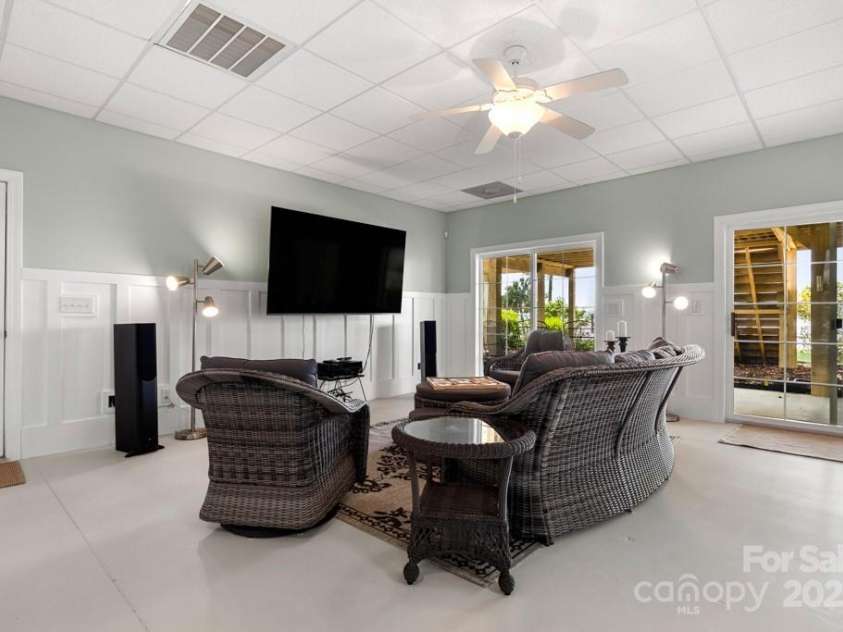 2592 Singleton Creek Road, Liberty Hill, SC 29074.  MLS# CAR4269695, YatesRealty ID 22473. 