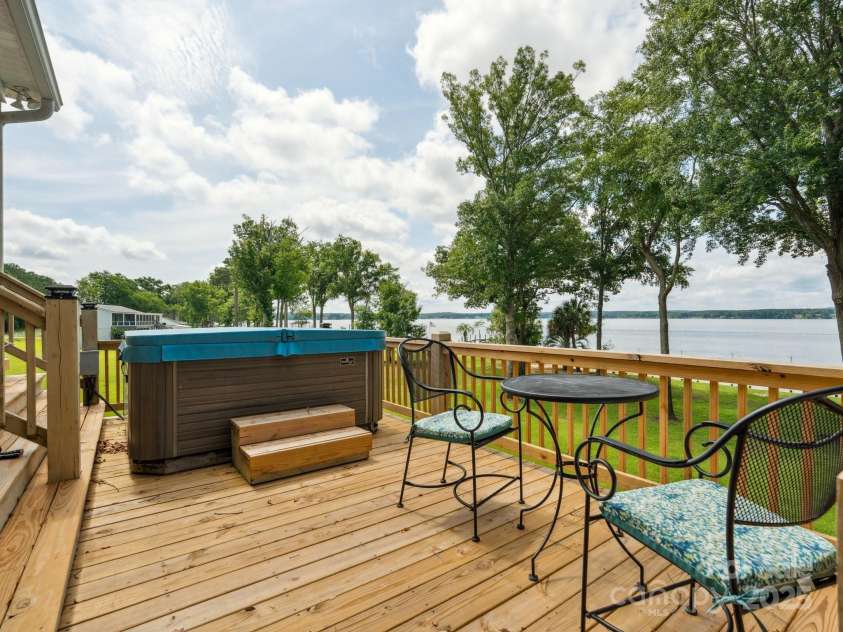2592 Singleton Creek Road, Liberty Hill, SC 29074.  MLS# CAR4269695, YatesRealty ID 22473. 