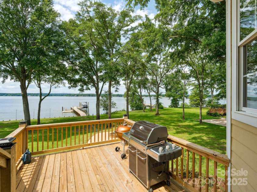 2592 Singleton Creek Road, Liberty Hill, SC 29074.  MLS# CAR4269695, YatesRealty ID 22473. 