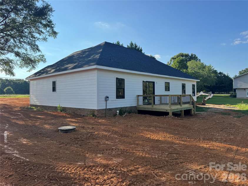 3615 Potter Road, Mineral Springs, NC 28112.  MLS# CAR4344295, YatesRealty ID 22473. 