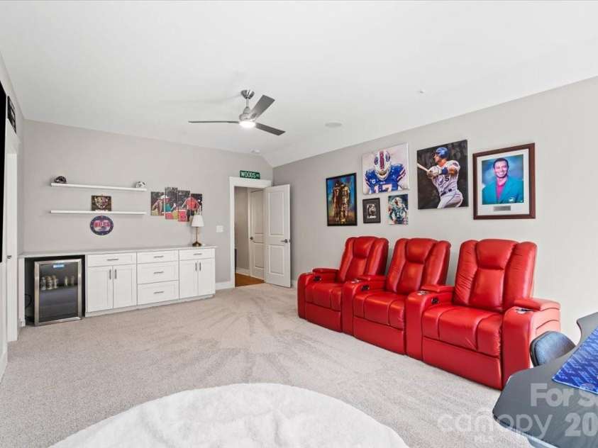 14125 Shelburne Village Drive, Charlotte, NC 28278.  MLS# CAR4371867, YatesRealty ID 22474. 