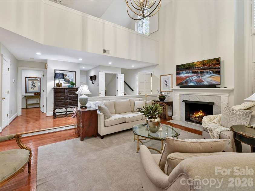 1847 Meadowood Lane, Charlotte, NC 28211.  MLS# CAR4344923, YatesRealty ID 22477. 