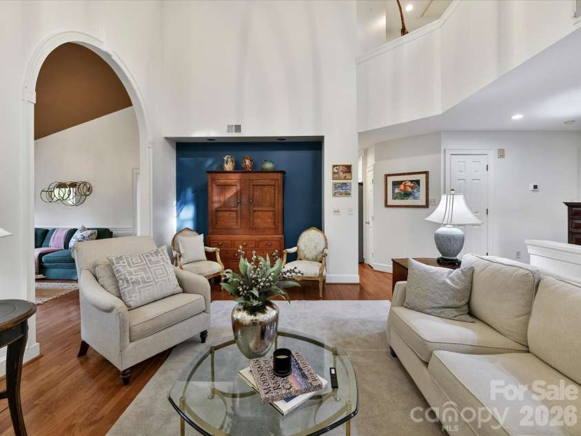 1847 Meadowood Lane, Charlotte, NC 28211.  MLS# CAR4344923, YatesRealty ID 22477. 