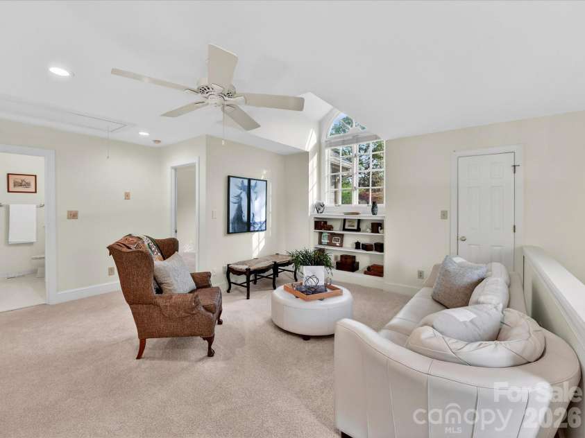 1847 Meadowood Lane, Charlotte, NC 28211.  MLS# CAR4344923, YatesRealty ID 22477. 