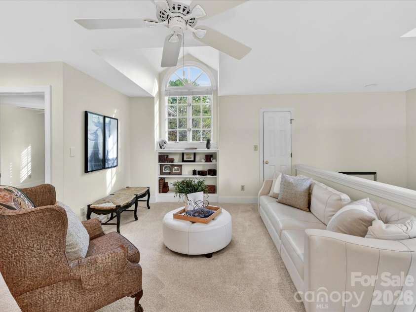 1847 Meadowood Lane, Charlotte, NC 28211.  MLS# CAR4344923, YatesRealty ID 22477. 