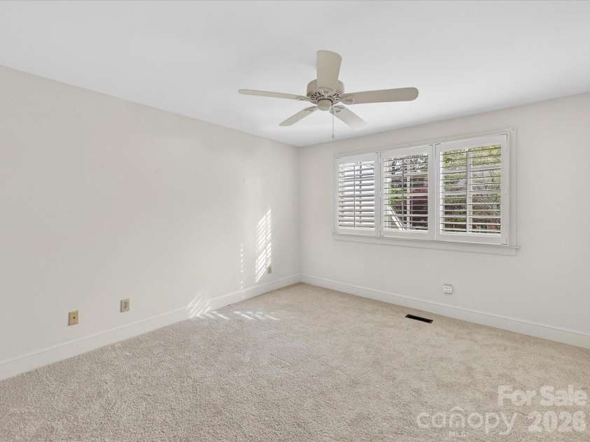 1847 Meadowood Lane, Charlotte, NC 28211.  MLS# CAR4344923, YatesRealty ID 22477. 