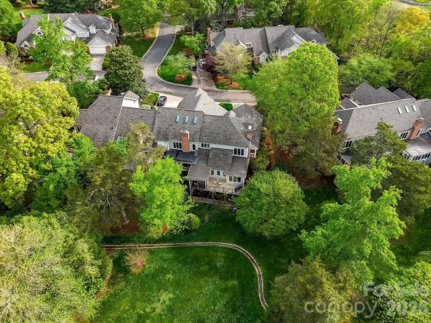 1847 Meadowood Lane, Charlotte, NC 28211.  MLS# CAR4344923, YatesRealty ID 22477. 