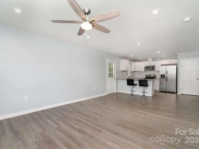 213 Pinewood Drive, Grover, NC 28073.  MLS# CAR4273064, YatesRealty ID 22477. 