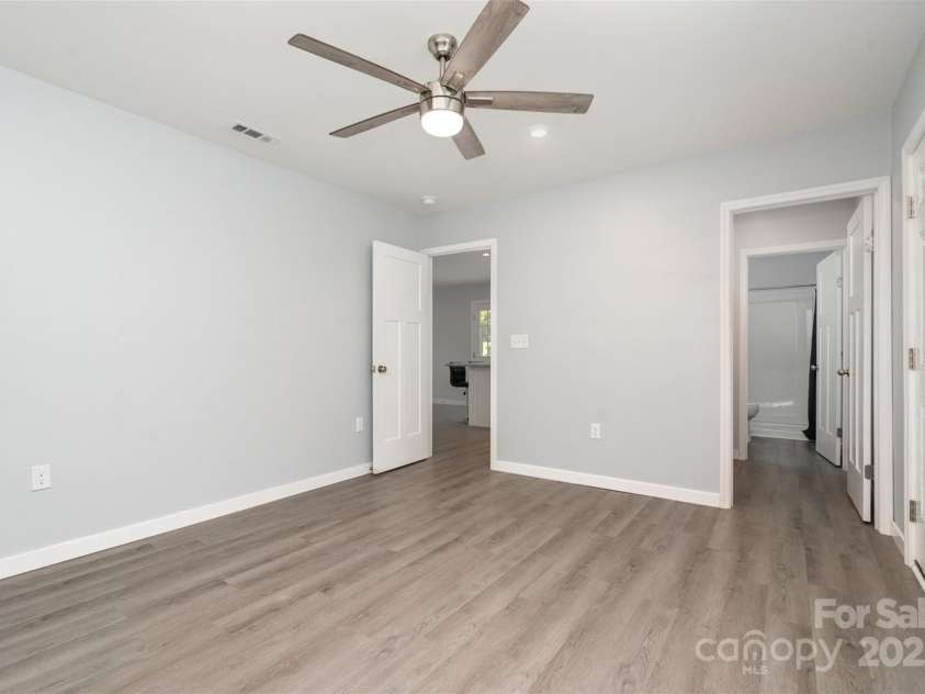213 Pinewood Drive, Grover, NC 28073.  MLS# CAR4273064, YatesRealty ID 22477. 