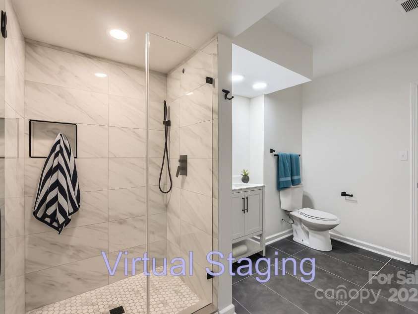 1224 Woodlawn Road, Charlotte, NC 28209.  MLS# CAR4272840, YatesRealty ID 22478. 