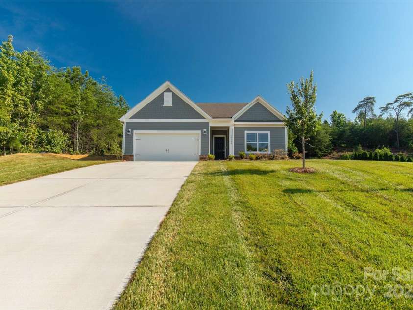 10180 Lakeshore Drive, Lancaster, SC 29720.  MLS# CAR4272105, YatesRealty ID 22479. 