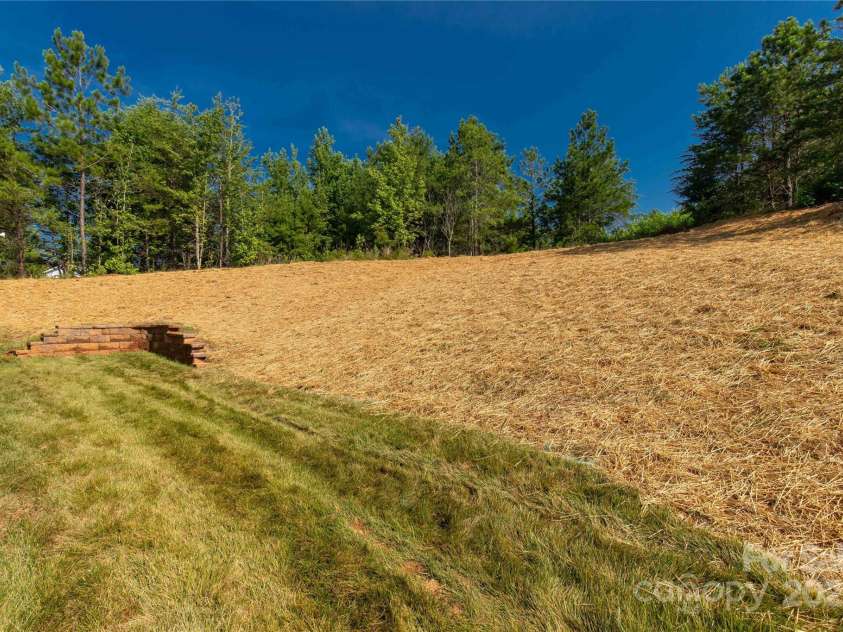 10180 Lakeshore Drive, Lancaster, SC 29720.  MLS# CAR4272105, YatesRealty ID 22479. 