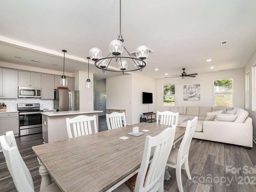 2005 Germany Drive, Dallas, NC 28034.  MLS# CAR4159062, YatesRealty ID 2248. 