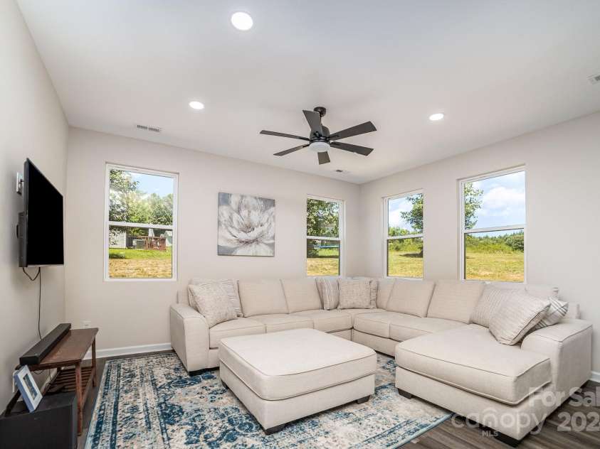 2005 Germany Drive, Dallas, NC 28034.  MLS# CAR4159062, YatesRealty ID 2248. Living Room