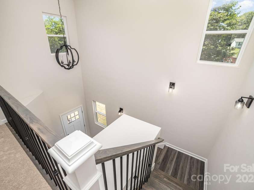 2005 Germany Drive, Dallas, NC 28034.  MLS# CAR4159062, YatesRealty ID 2248. Looking down from upstairs hallway