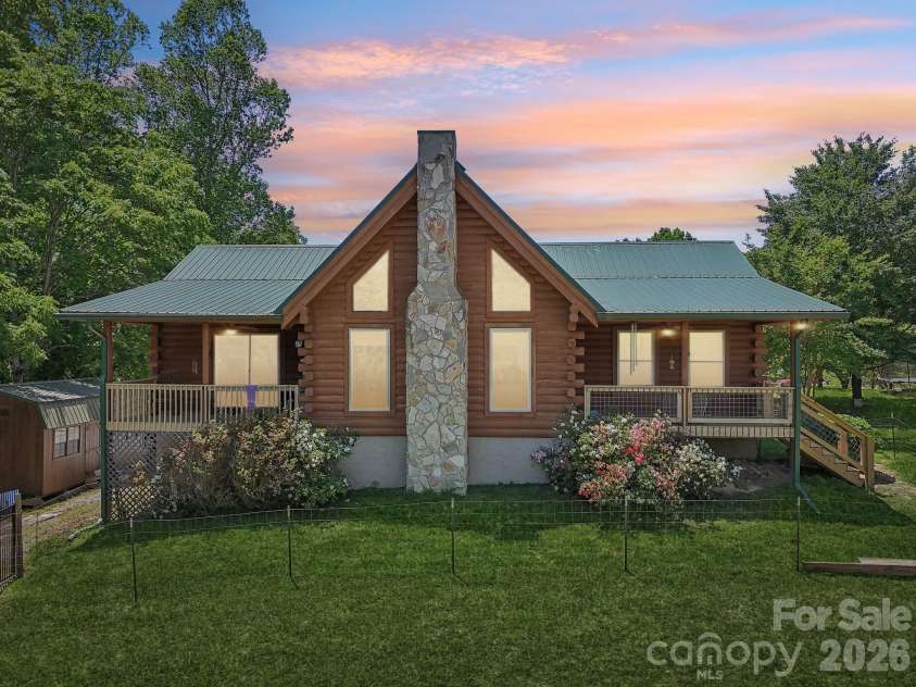 65 Dream Street, Hendersonville, NC 28792.  MLS# CAR4261280, YatesRealty ID 2248. 