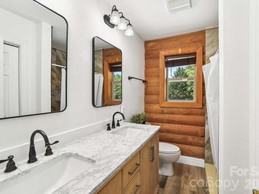 65 Dream Street, Hendersonville, NC 28792.  MLS# CAR4261280, YatesRealty ID 2248. 