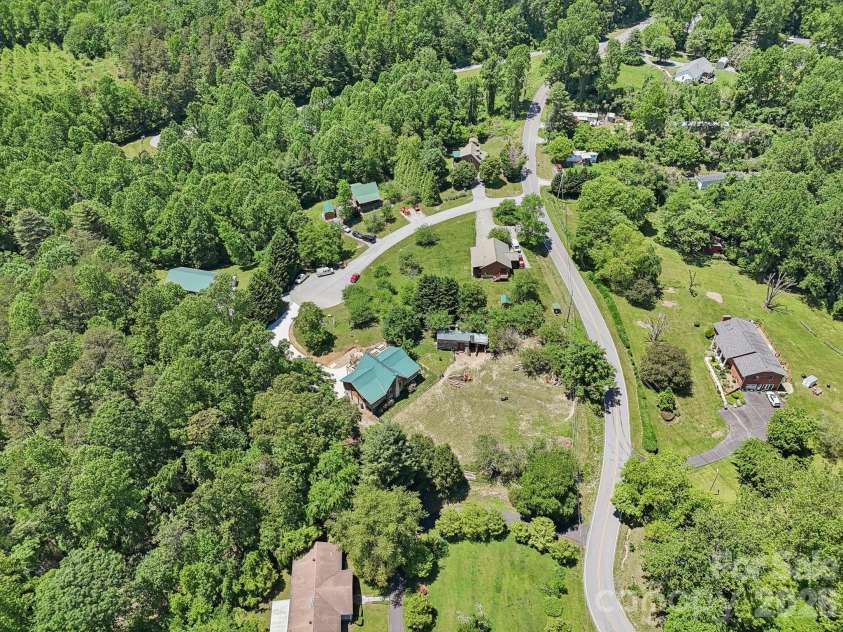 65 Dream Street, Hendersonville, NC 28792.  MLS# CAR4261280, YatesRealty ID 2248. 