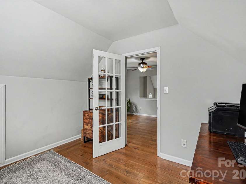 9209 Morgan Glenn Drive, Mint Hill, NC 28227.  MLS# CAR4378656, YatesRealty ID 22480. 
