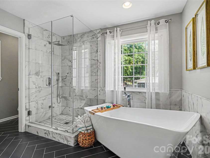 9209 Morgan Glenn Drive, Mint Hill, NC 28227.  MLS# CAR4378656, YatesRealty ID 22480. 