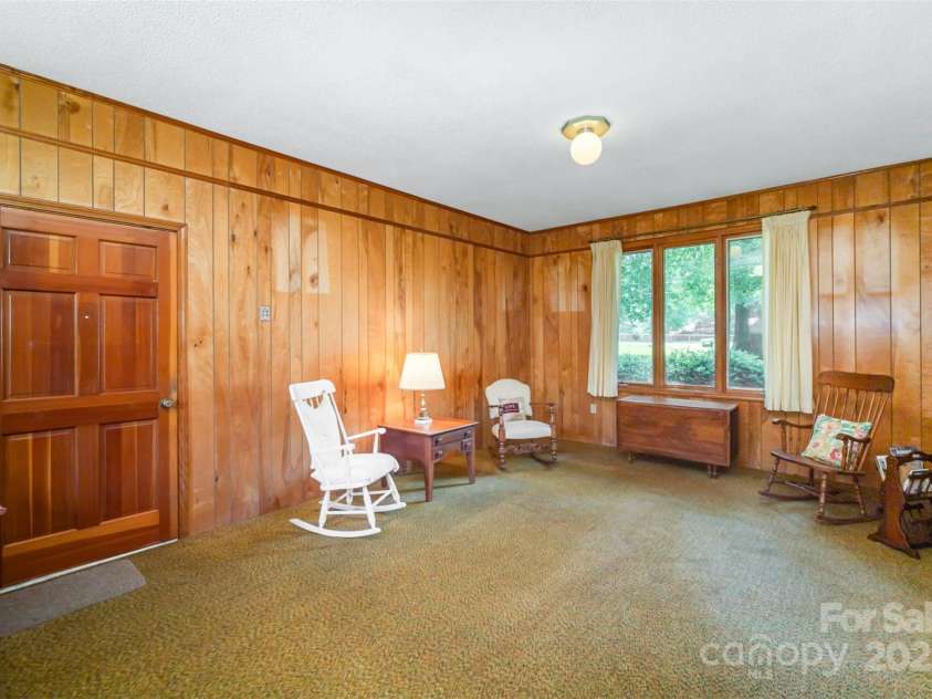 114 Huffstetler Road, Gastonia, NC 28056.  MLS# CAR4273171, YatesRealty ID 22482. 